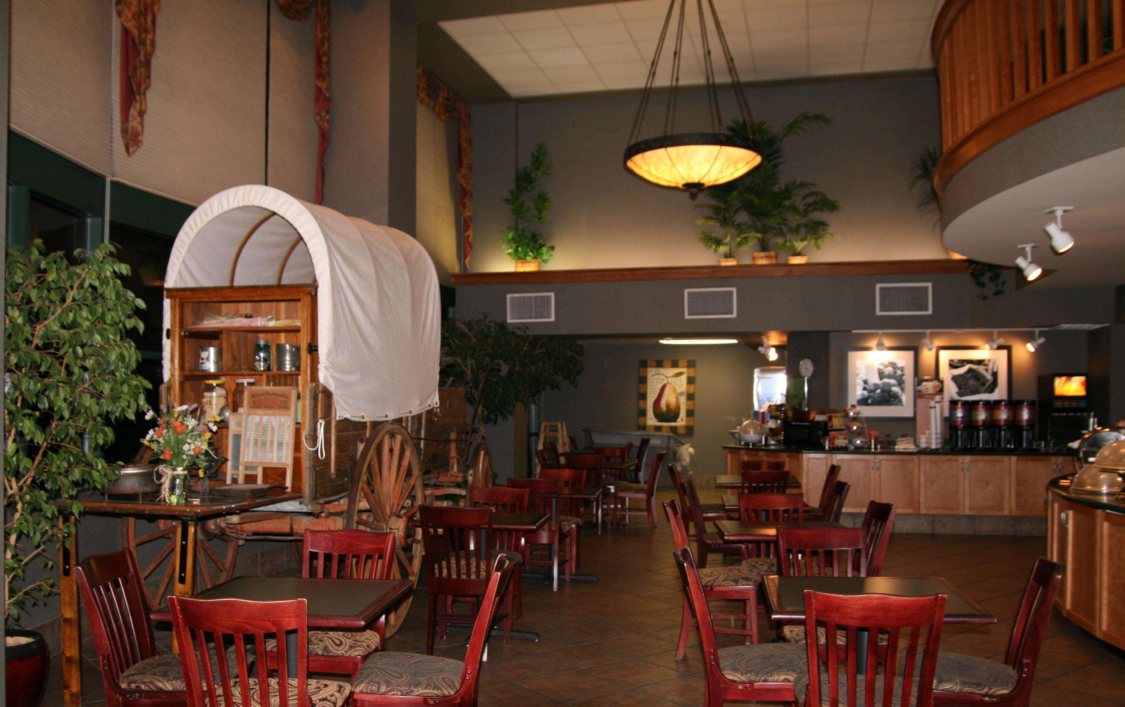 Hampton Inn & Suites Flagstaff - West Restoran fotoğraf
